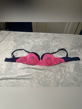 Victoria's Secret Navy Bra with Hot Pink Crochet Lace. Push up bra